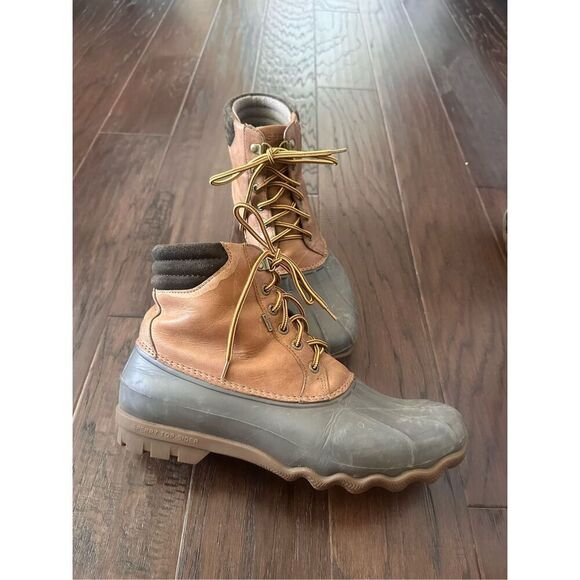 SPERRY Men’s Avenue Duck Boots Lug Sole size 9.5 - Picture 1 of 7
